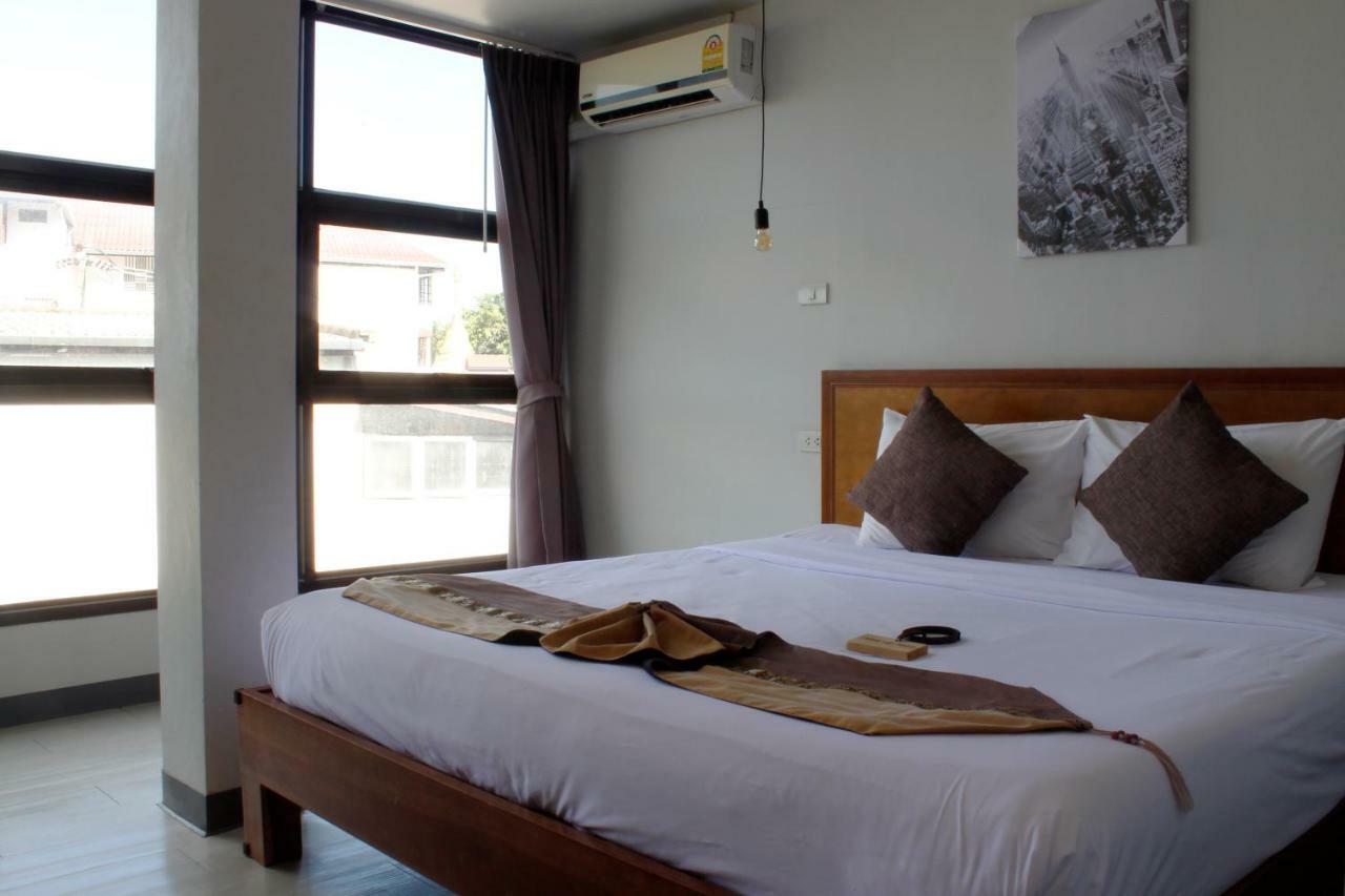 Hotel 3 Laan House Chiang Mai Esterno foto